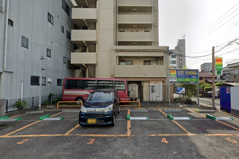 東京上野クリニック名古屋医院　駐車場