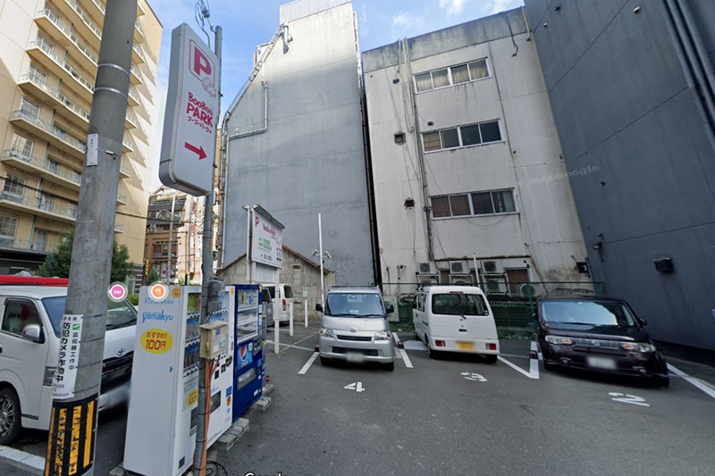 ABCクリニック梅田院　駐車場